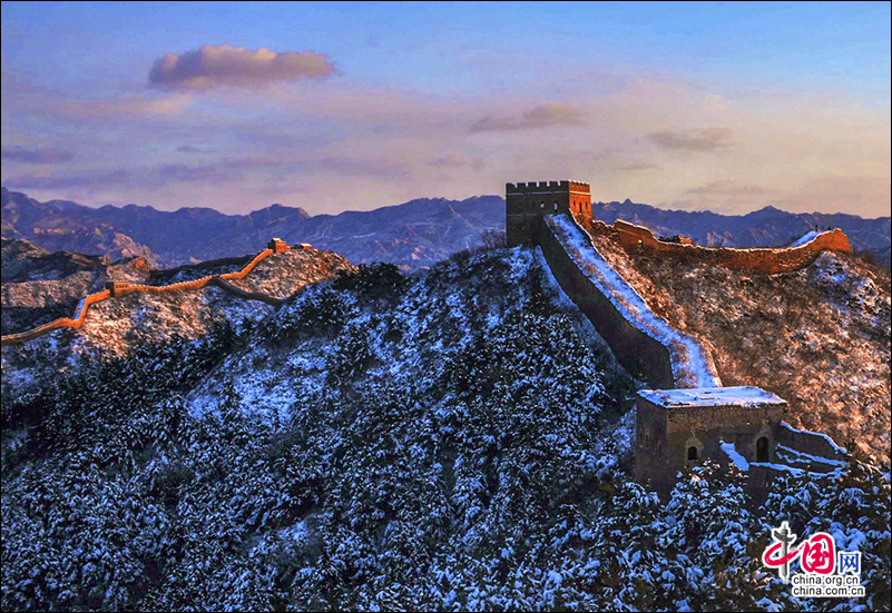北京金山岭长城：雪中的长城等你来
