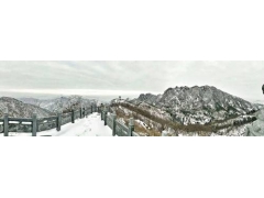 河南方城：七峰山滑雪场正式开园 七峰雪后奇景等你来赏