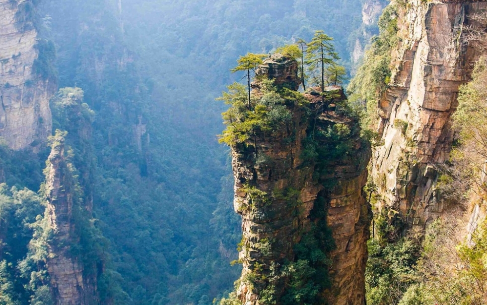  湖南武陵源：世界罕见的石英砂岩峰林峡谷地貌